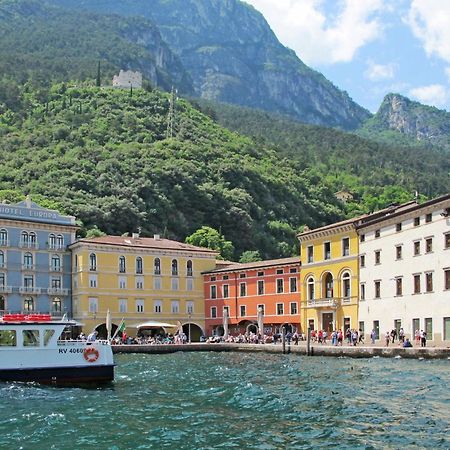 Apartment Standard By Interhome Riva del Garda Eksteriør billede
